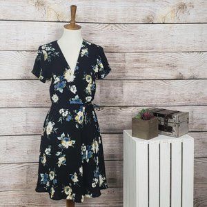 Lush Floral Wrap Dress Short Sleeve Black Dress S